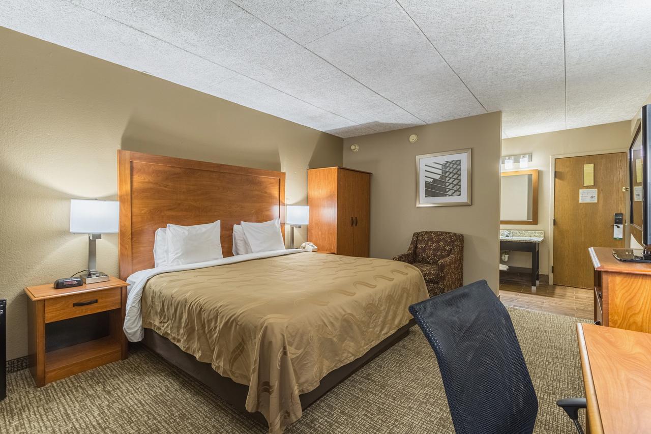 Greenridge Hotel Wickliffe Esterno foto