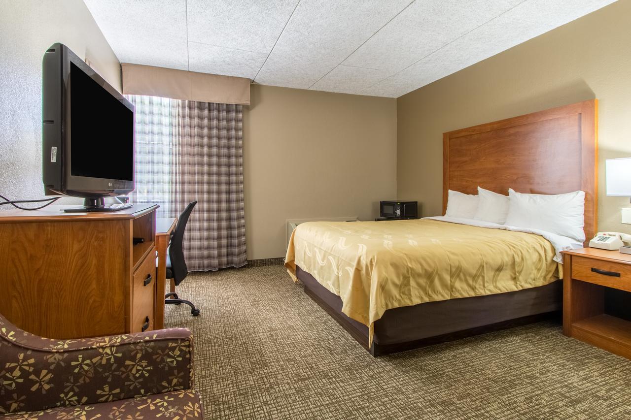 Greenridge Hotel Wickliffe Esterno foto